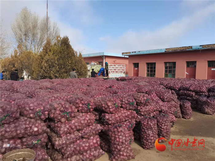 【甘快看·疫情防控凯发k8在行动】兰州榆中：同心抗疫献爱心  洋葱助力战疫情